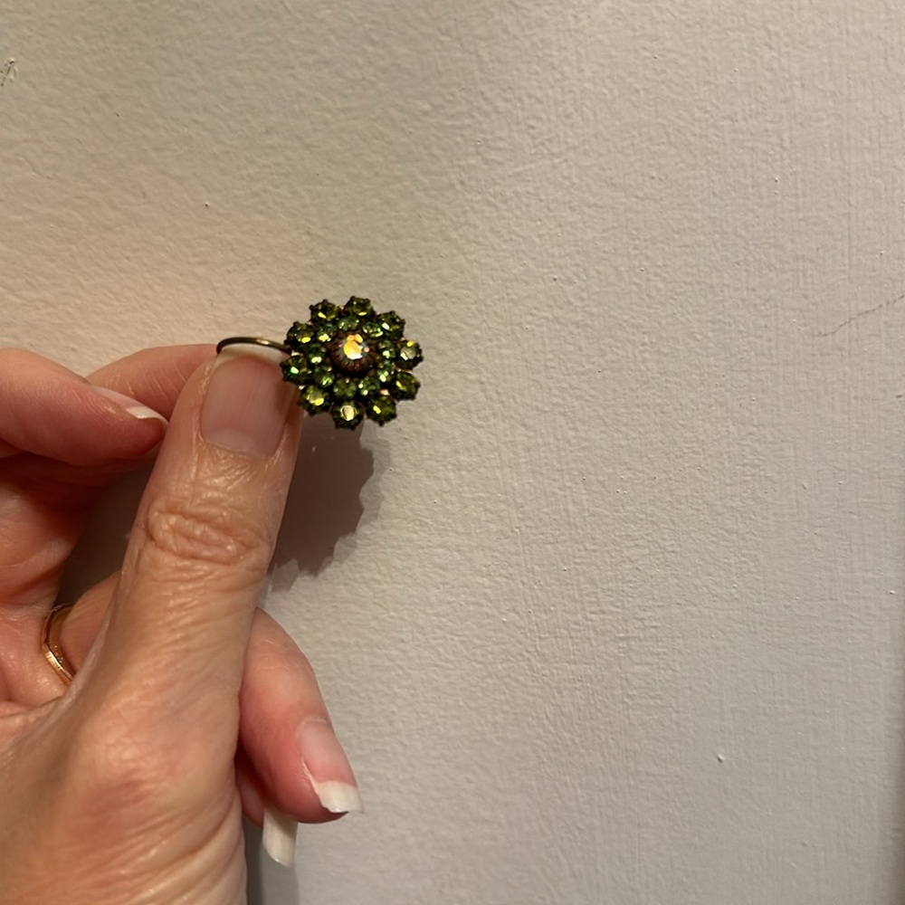 Flower earrings - Picture 4 of 5
